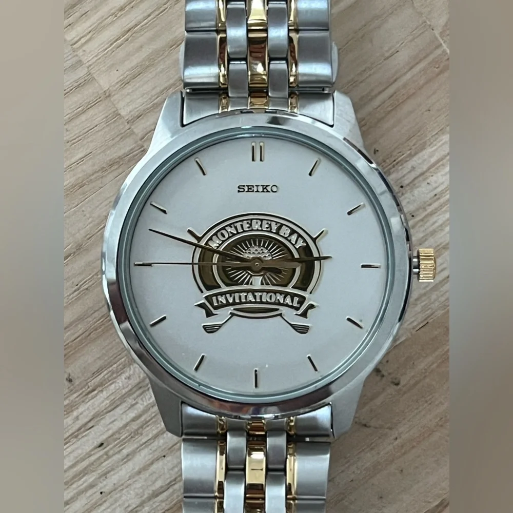 Seiko RARE Monterey Bay Invitational Golf Men’s Watch White Dial 2-Tone Bracelet
